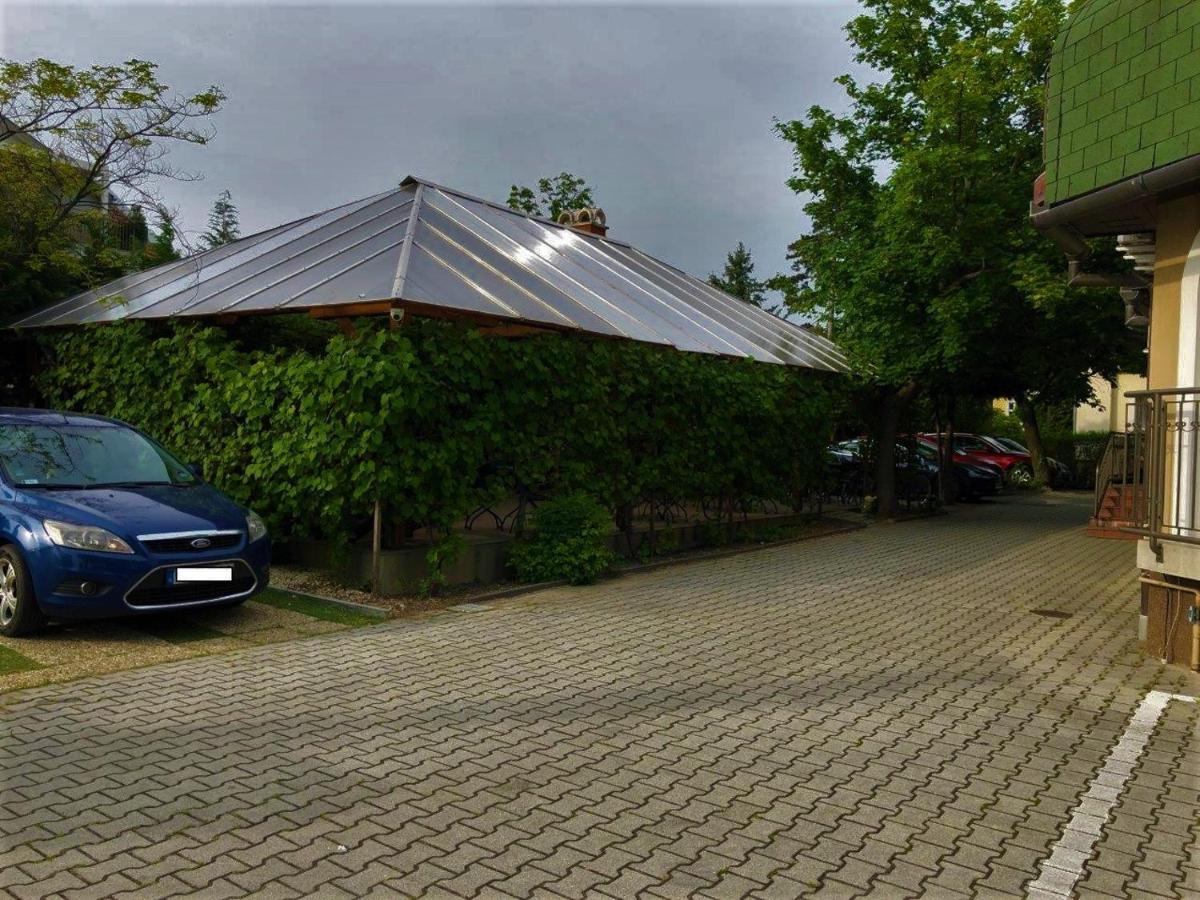 Zoeldteto Panzio Bed & Breakfast Balatonfüred Exterior foto
