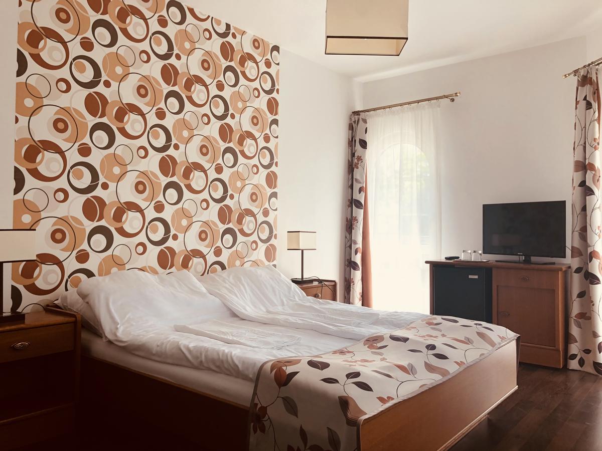 Zoeldteto Panzio Bed & Breakfast Balatonfüred Exterior foto