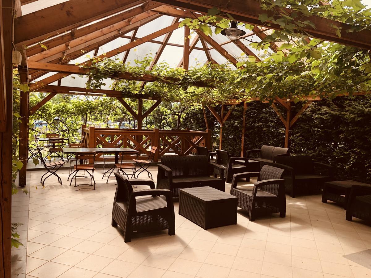 Zoeldteto Panzio Bed & Breakfast Balatonfüred Exterior foto