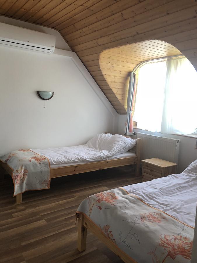 Zoeldteto Panzio Bed & Breakfast Balatonfüred Exterior foto